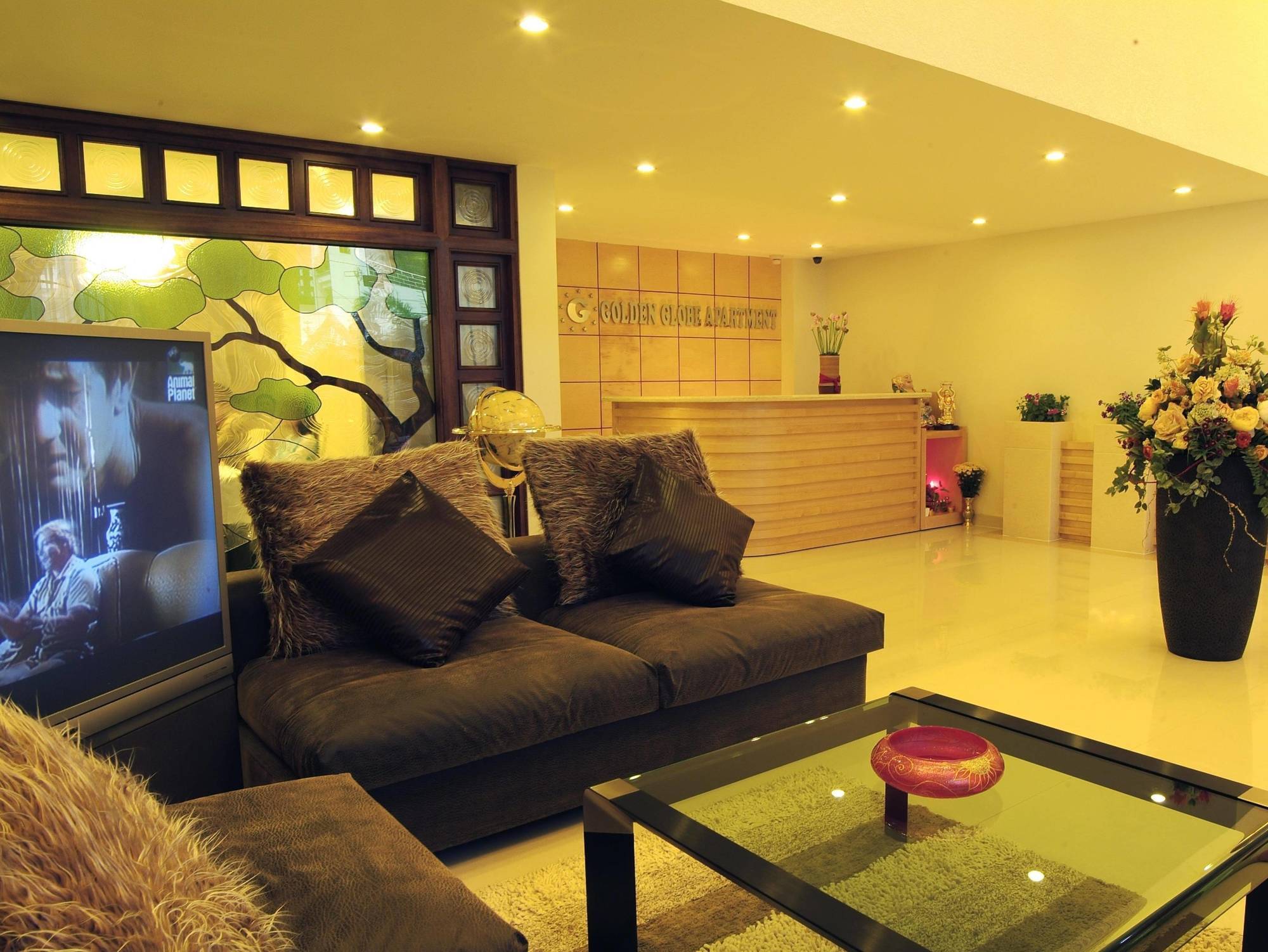 Apartment Golden Globe *
